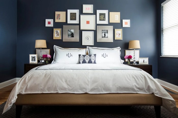 Navy blue bedroom design