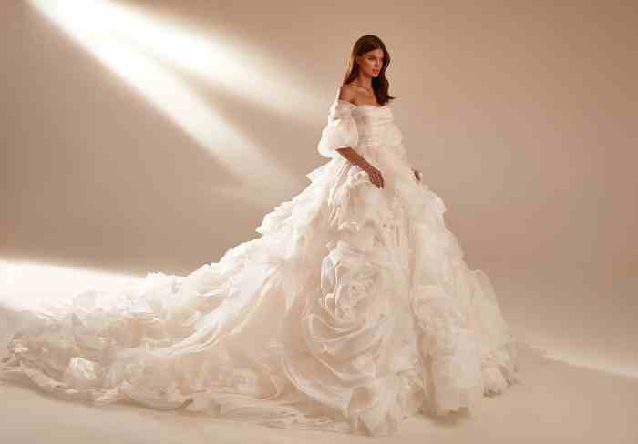 Wedding dresses under 600