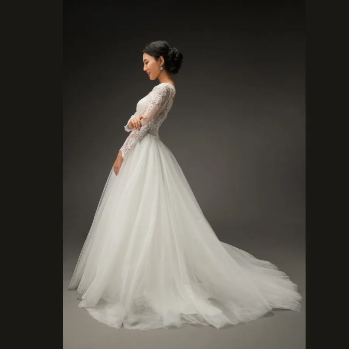 Affordable wedding dress boutiques