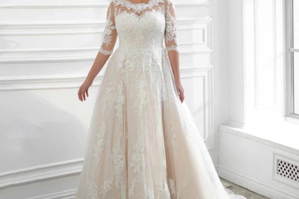 Aline wedding dress plus size