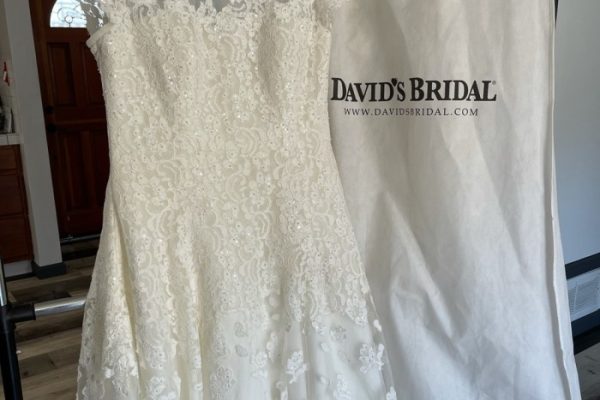 Beaded short wedding dress